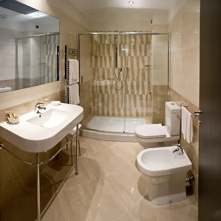 Soperga Hotel 3*